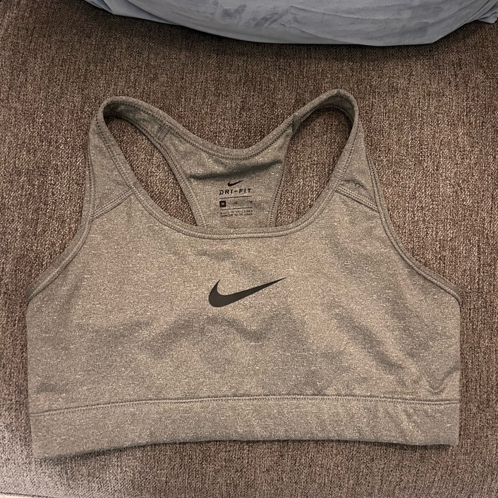 Nike Women's Heather Gray Sports Bra